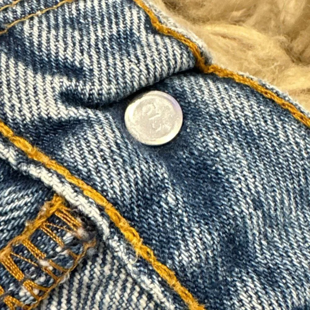 Vintage Levi’s 550 jeans 42x30